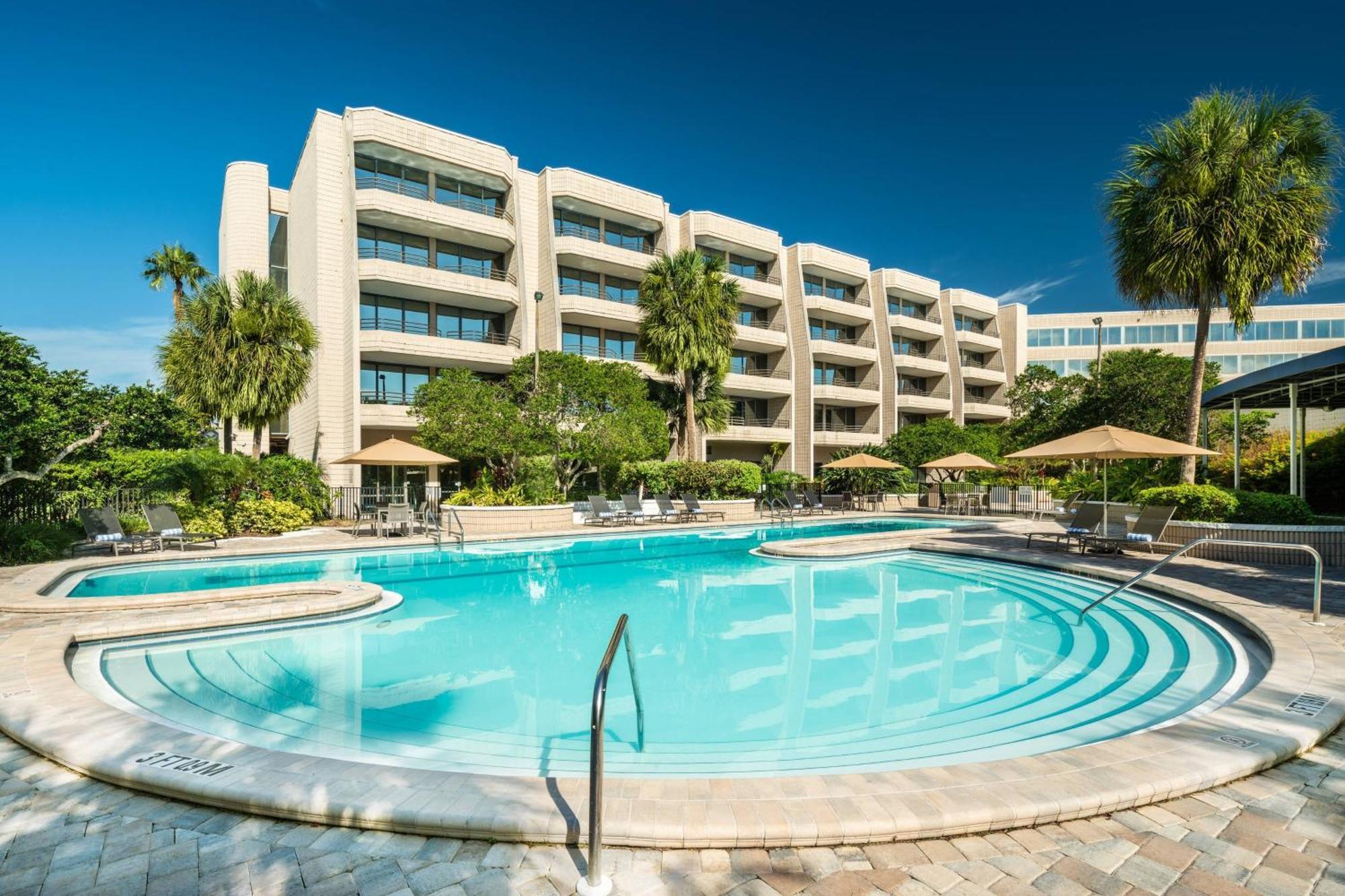 Sheraton Tampa Brandon Hotel Exterior foto